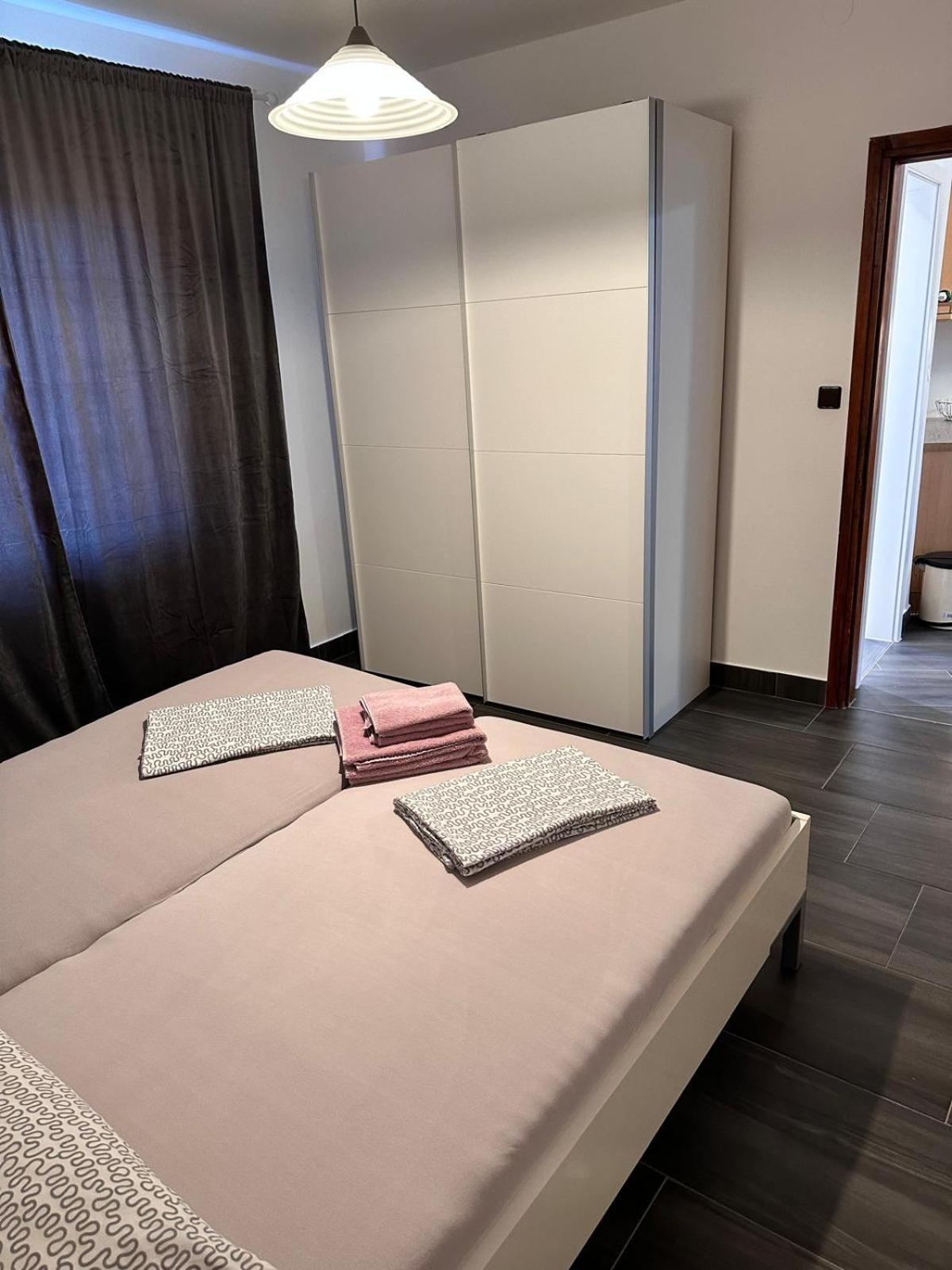 Apartman Nikola Salatic Luaran gambar